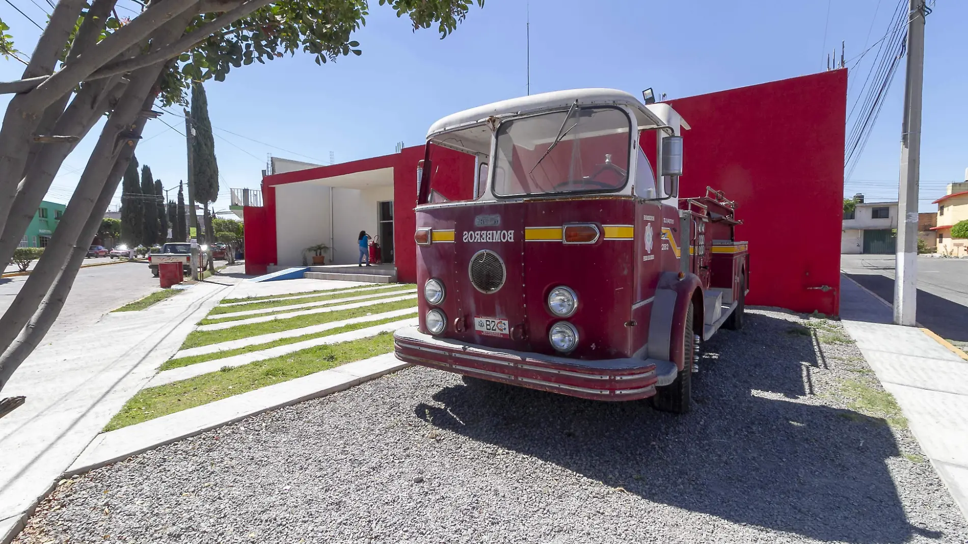 Bomberos y Param_dicos de Pedro Escobedo suspendieron academia.  Archivo  El Sol de San Juan del R_o.